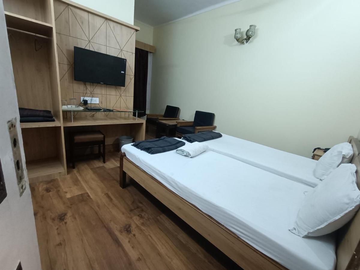 Hotel Midtown Haridwar Ngoại thất bức ảnh