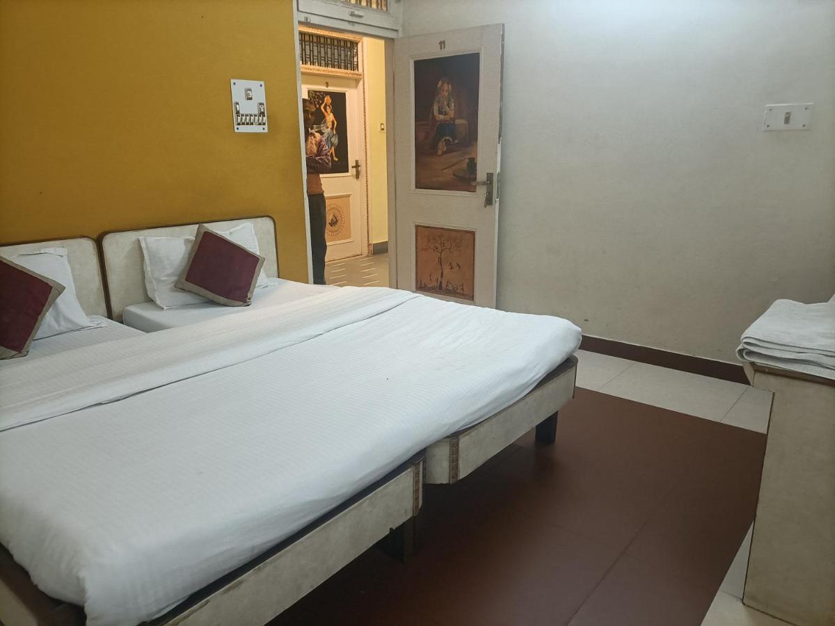 Hotel Midtown Haridwar Ngoại thất bức ảnh