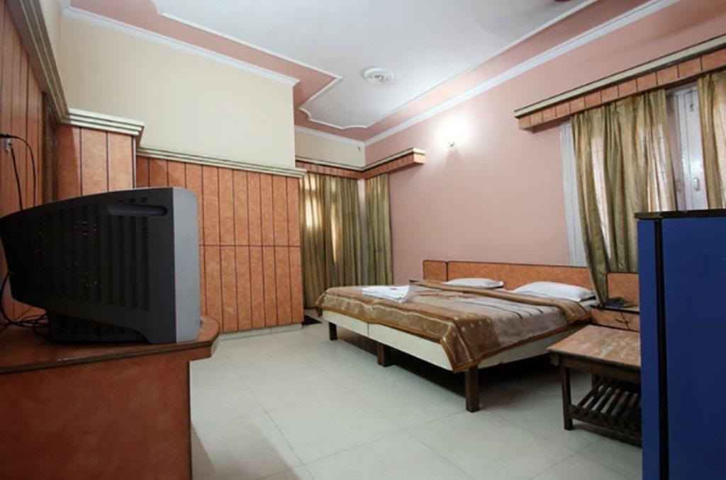 Hotel Midtown Haridwar Ngoại thất bức ảnh