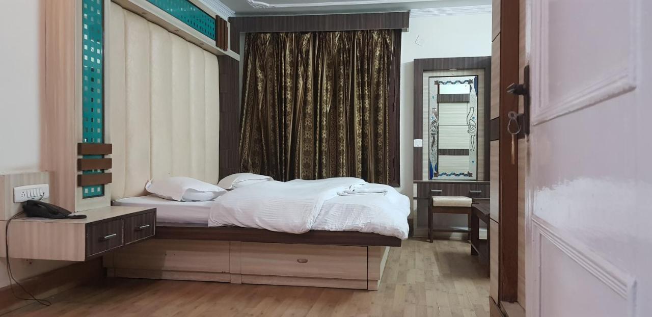 Hotel Midtown Haridwar Ngoại thất bức ảnh