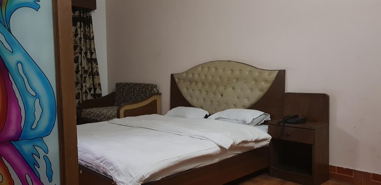 Hotel Midtown Haridwar Ngoại thất bức ảnh
